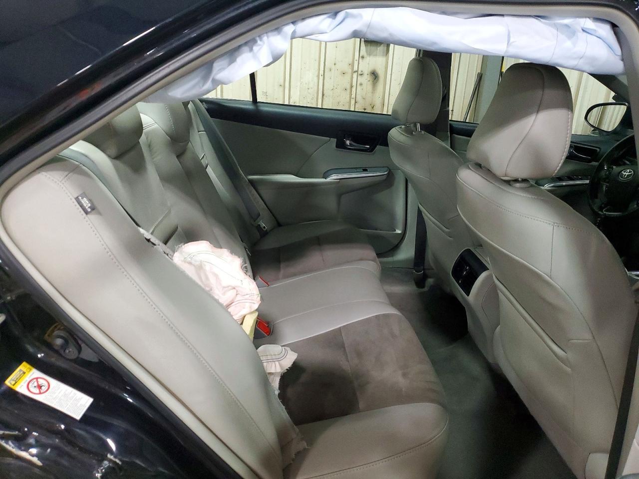 2013 TOYOTA CAMRY HYBRID — фото 10