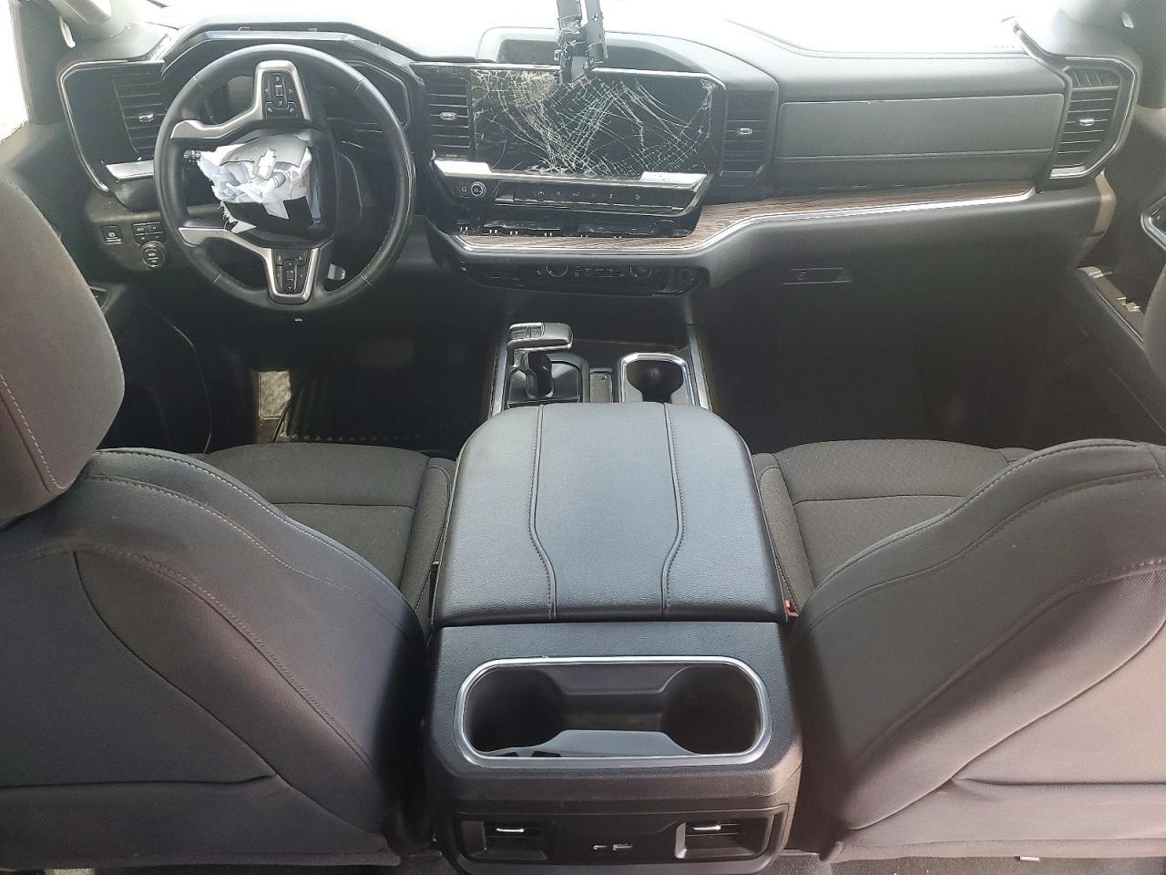 CHEVROLET SILVERADO