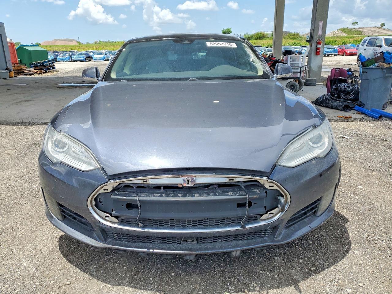 2016 TESLA MODEL S — фото 5