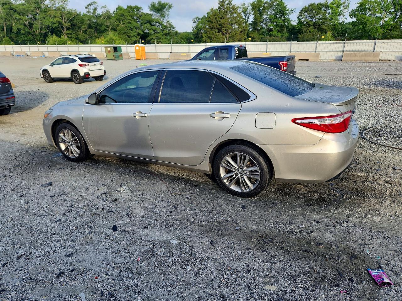 2015 TOYOTA CAMRY — фото 2