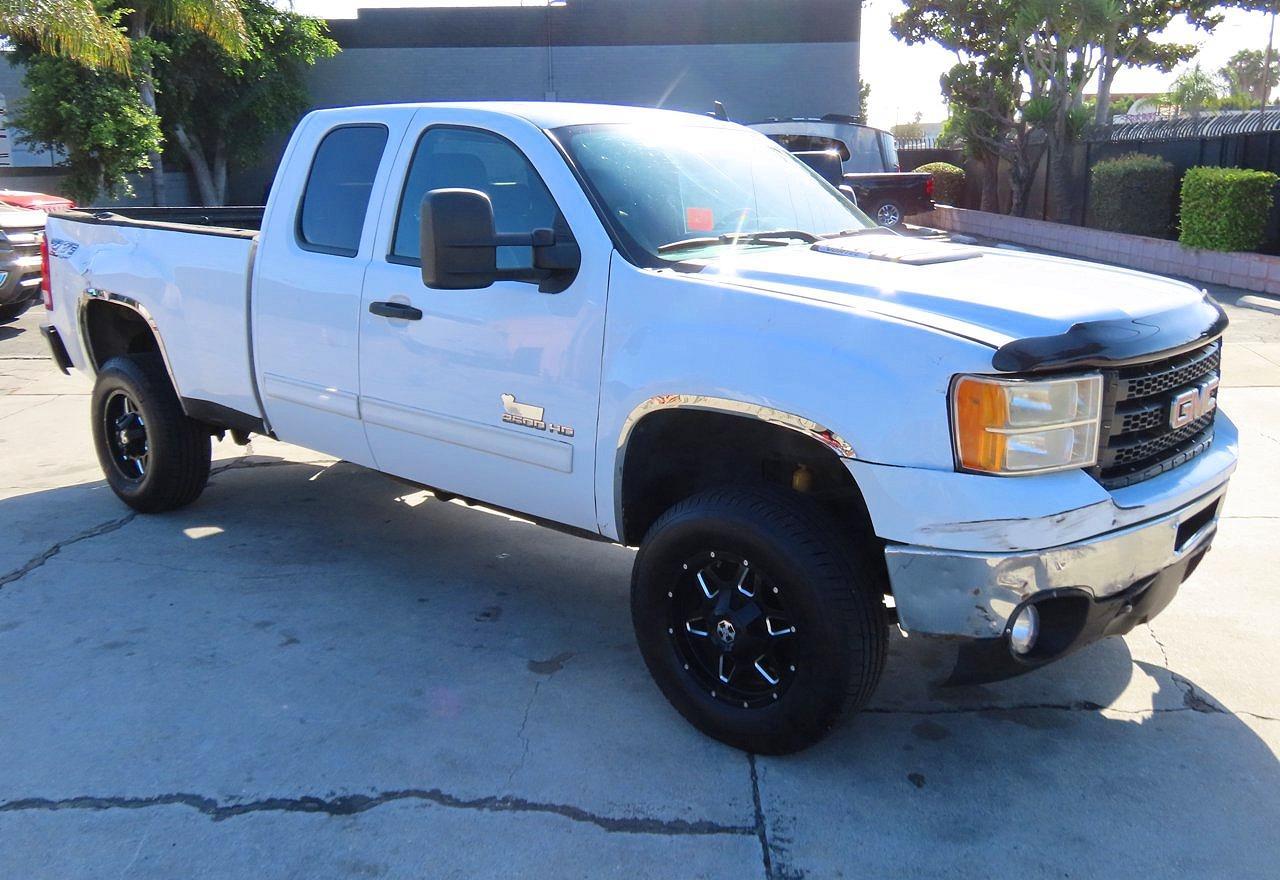 2011 GMC SIERRA 2500HD — фото 1