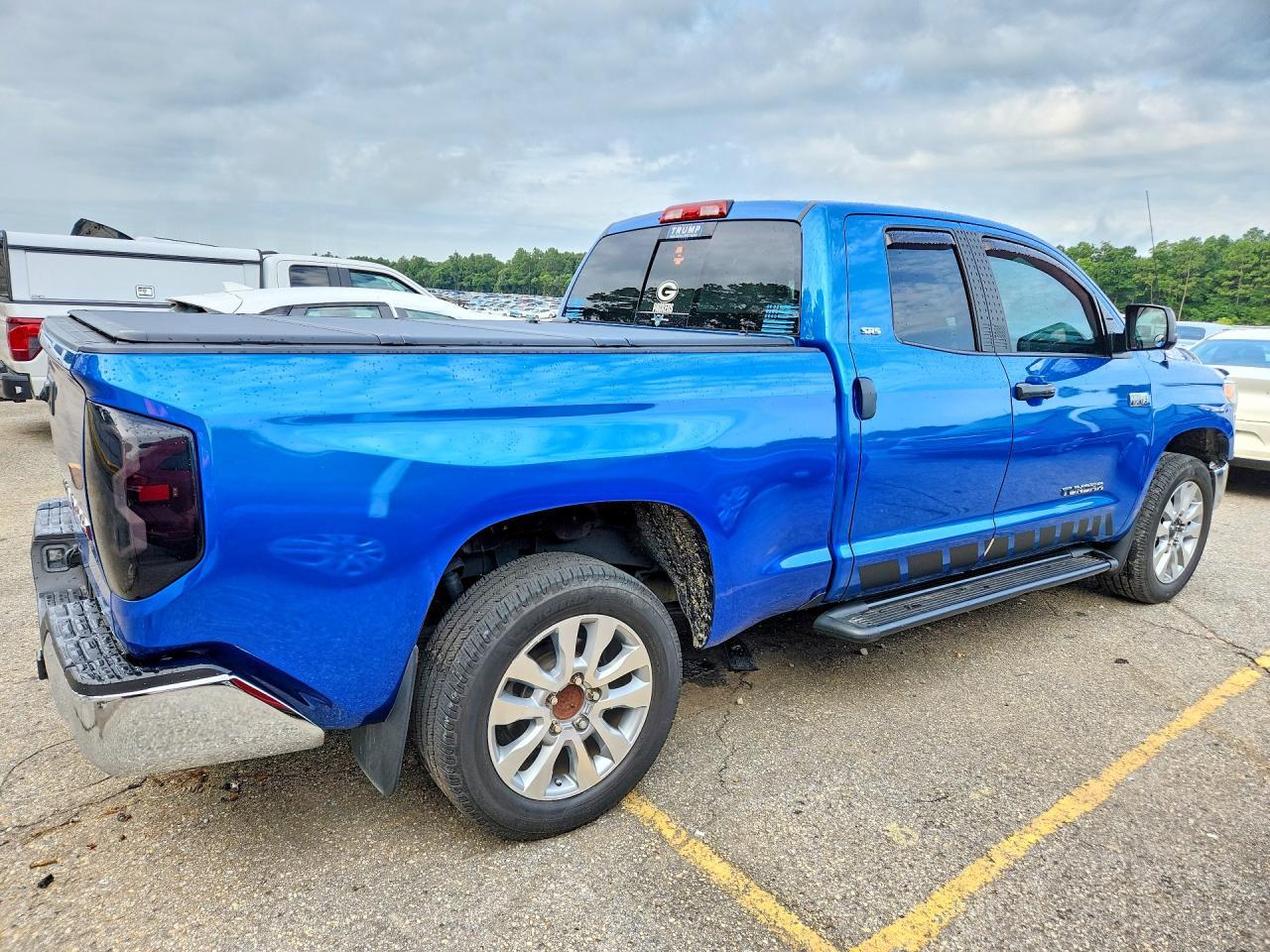 2017 TOYOTA TUNDRA — фото 3