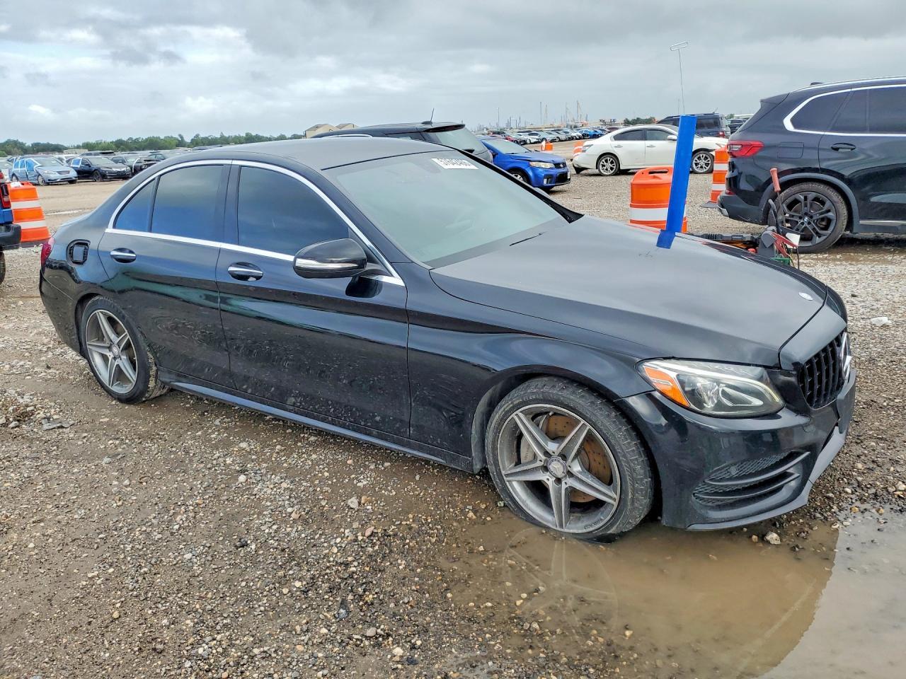 2015 MERCEDES-BENZ C-CLASS — фото 4