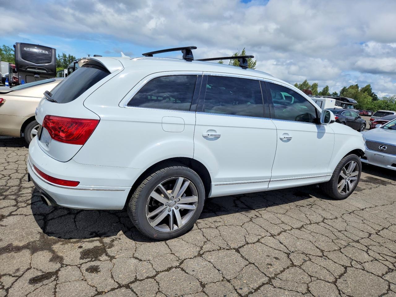 2015 AUDI Q7 — фото 3