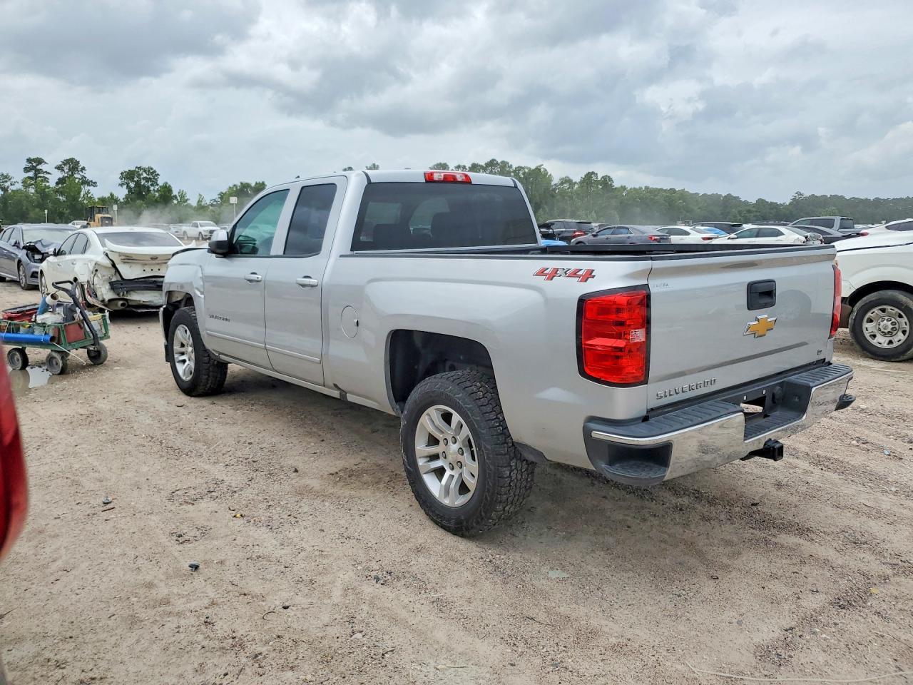 CHEVROLET SILVERADO