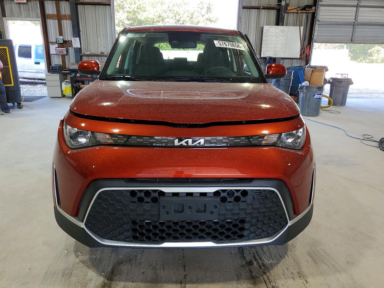 2025 KIA SOUL — фото 5