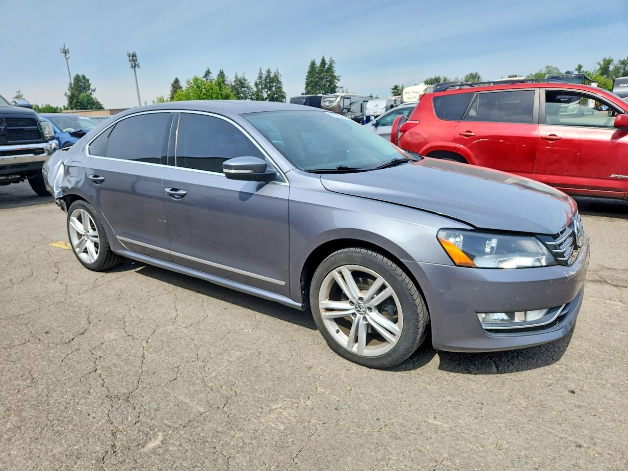 2014 VOLKSWAGEN PASSAT — фото 4