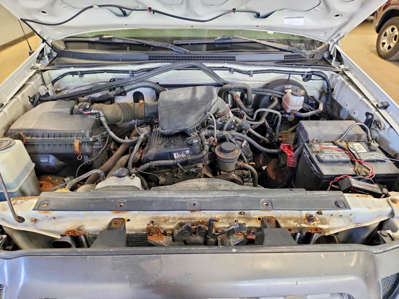 TOYOTA TACOMA