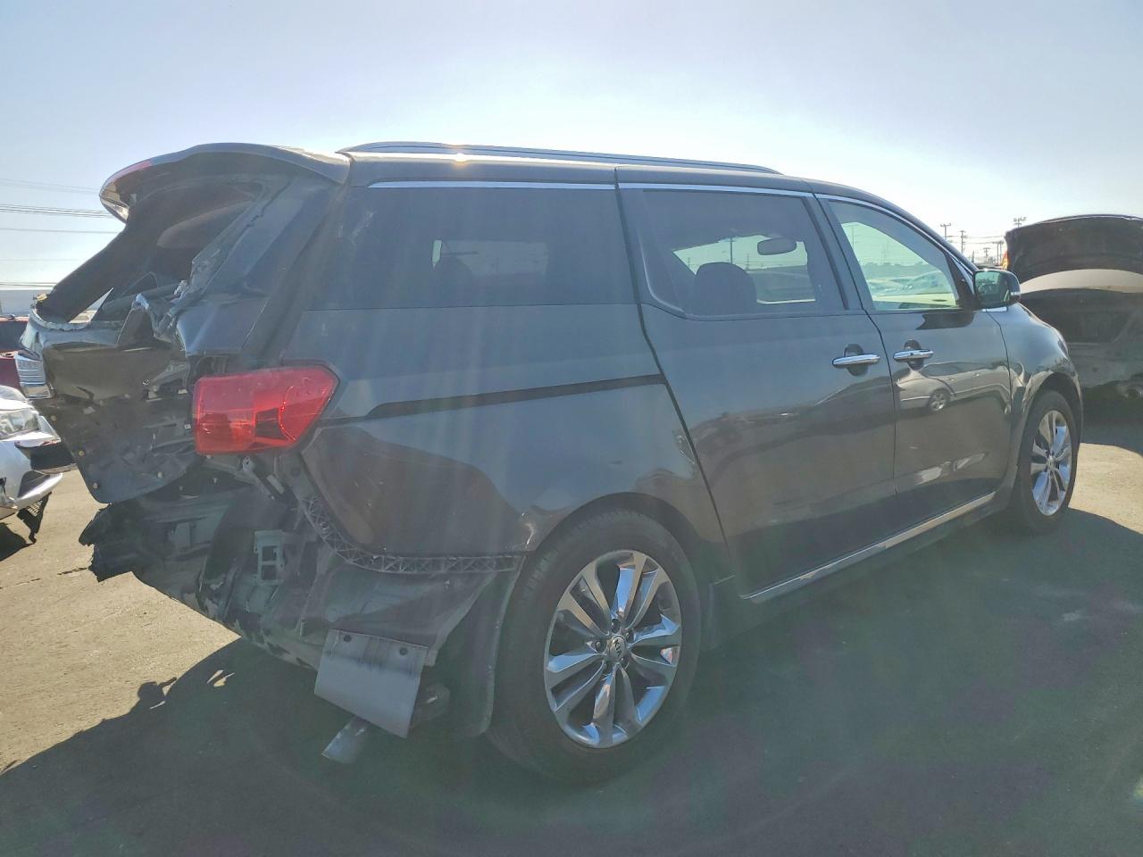 KIA SEDONA