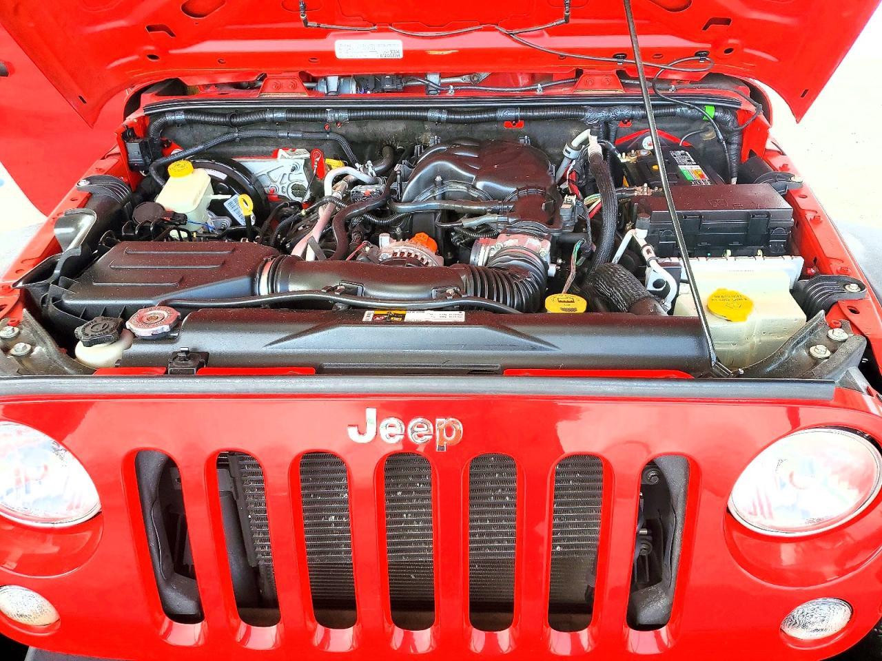 2016 JEEP WRANGLER — фото 11