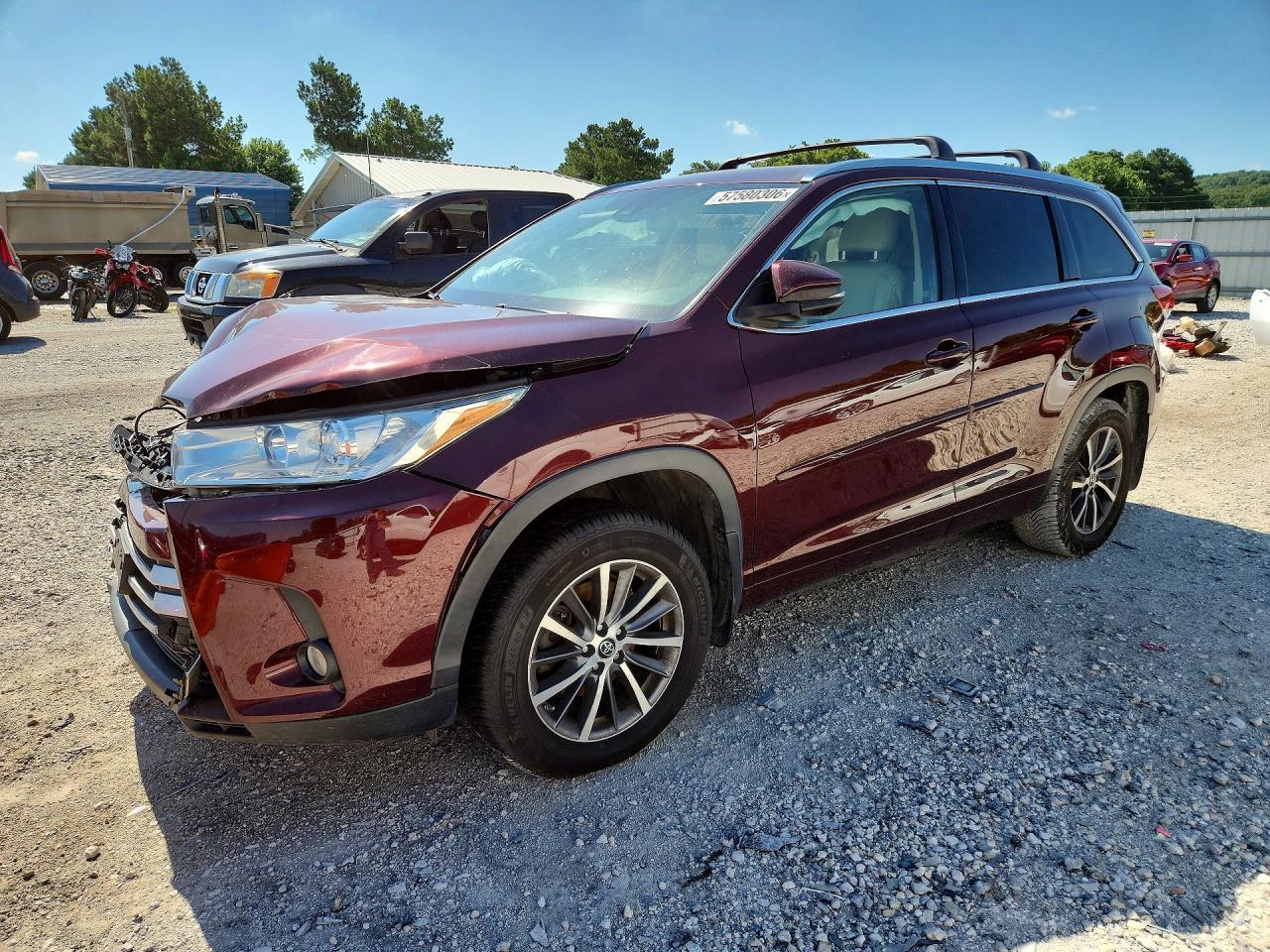 2018 TOYOTA HIGHLANDER — фото 1
