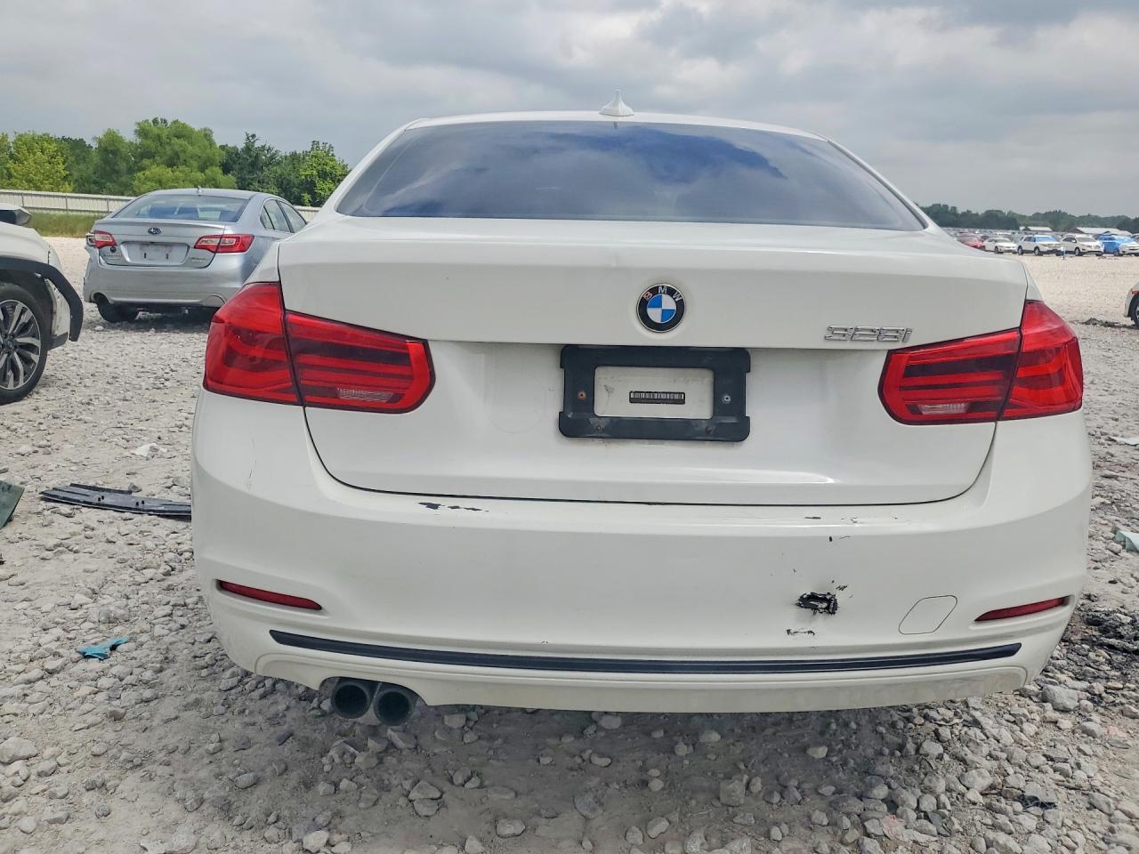 2016 BMW 3 SERIES — фото 6