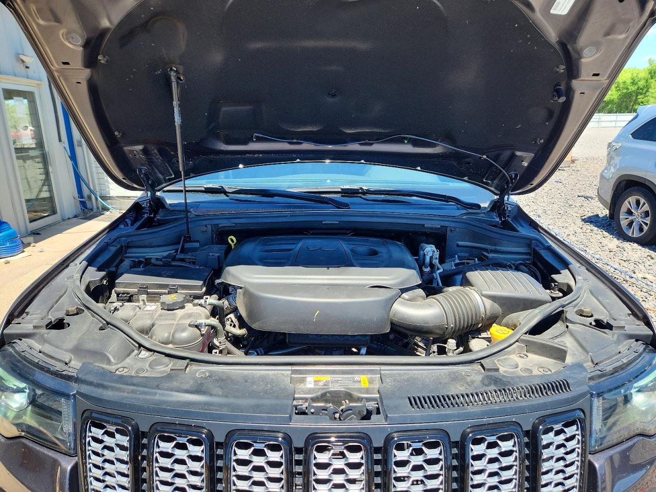 2021 JEEP GRAND CHEROKEE — фото 12