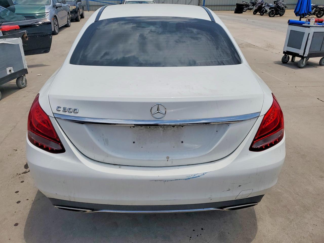 2016 MERCEDES-BENZ C-CLASS — фото 6