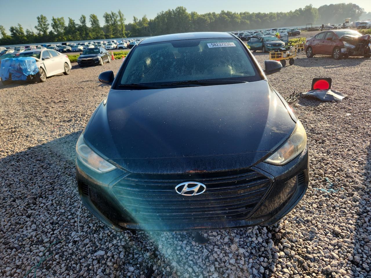 2017 HYUNDAI ELANTRA — фото 5