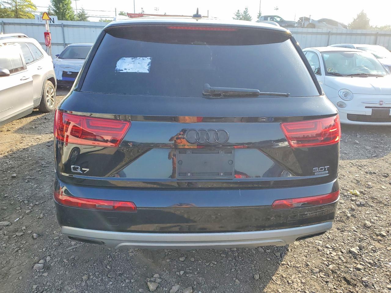 2017 AUDI Q7 — фото 6