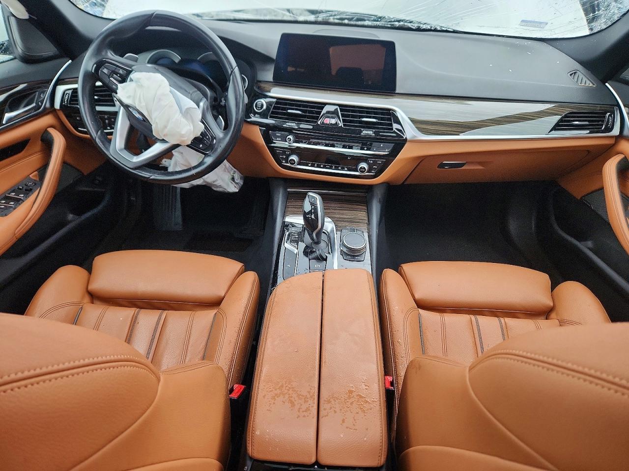 2018 BMW 5 SERIES — фото 8