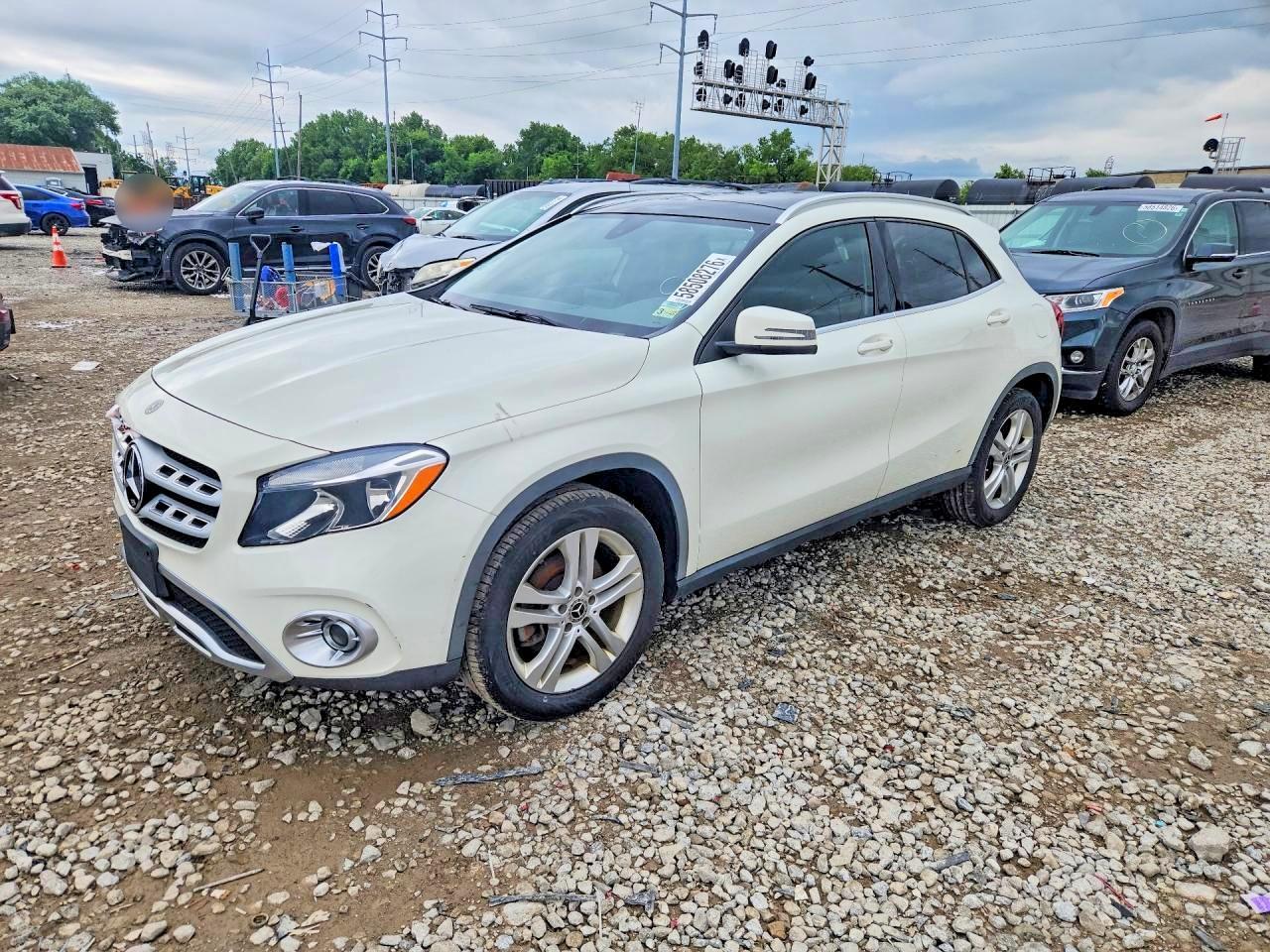 2018 MERCEDES-BENZ GLA-CLASS — фото 1