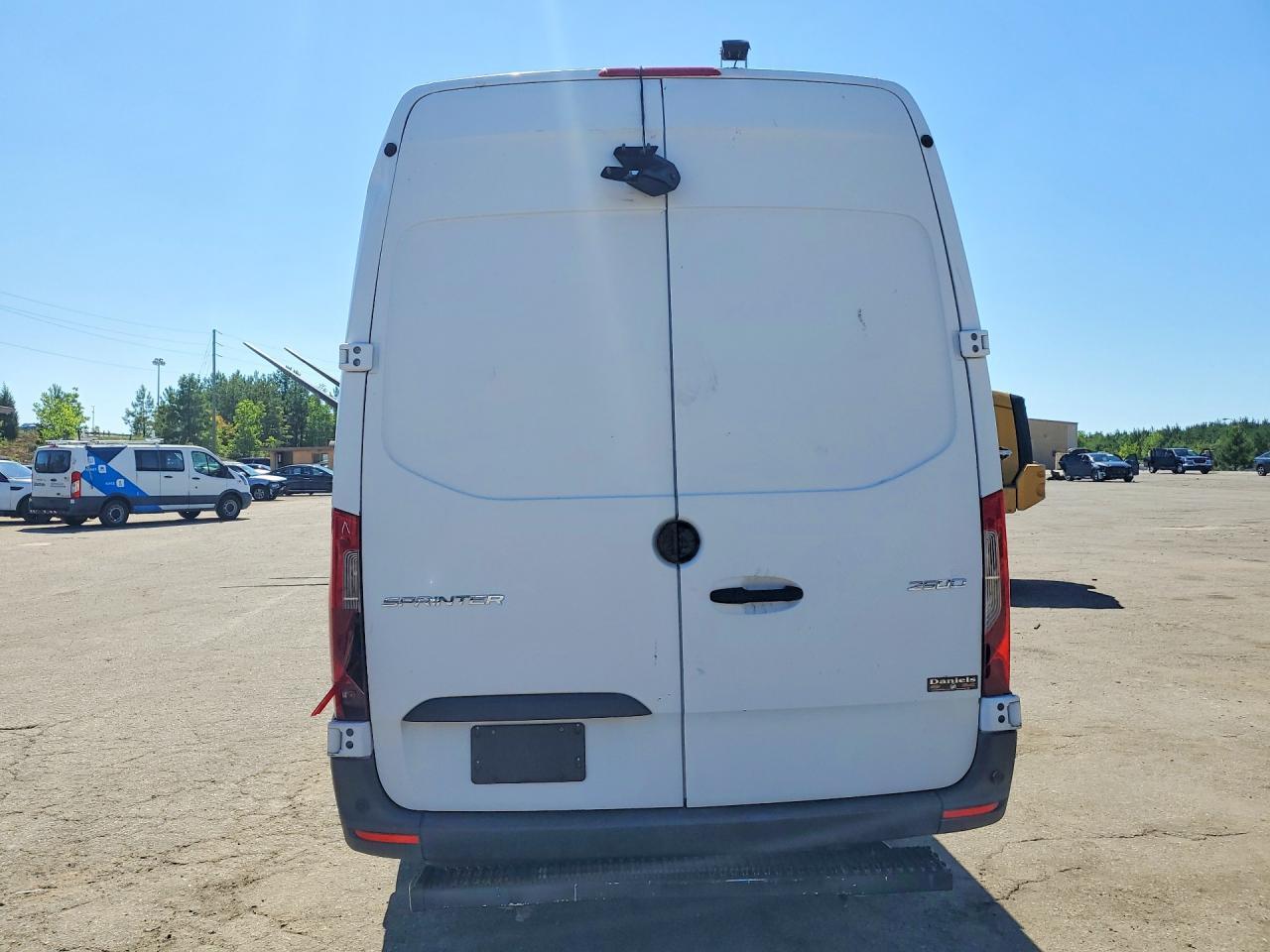 MERCEDES-BENZ SPRINTER