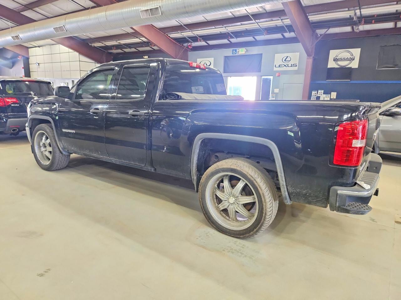 GMC SIERRA