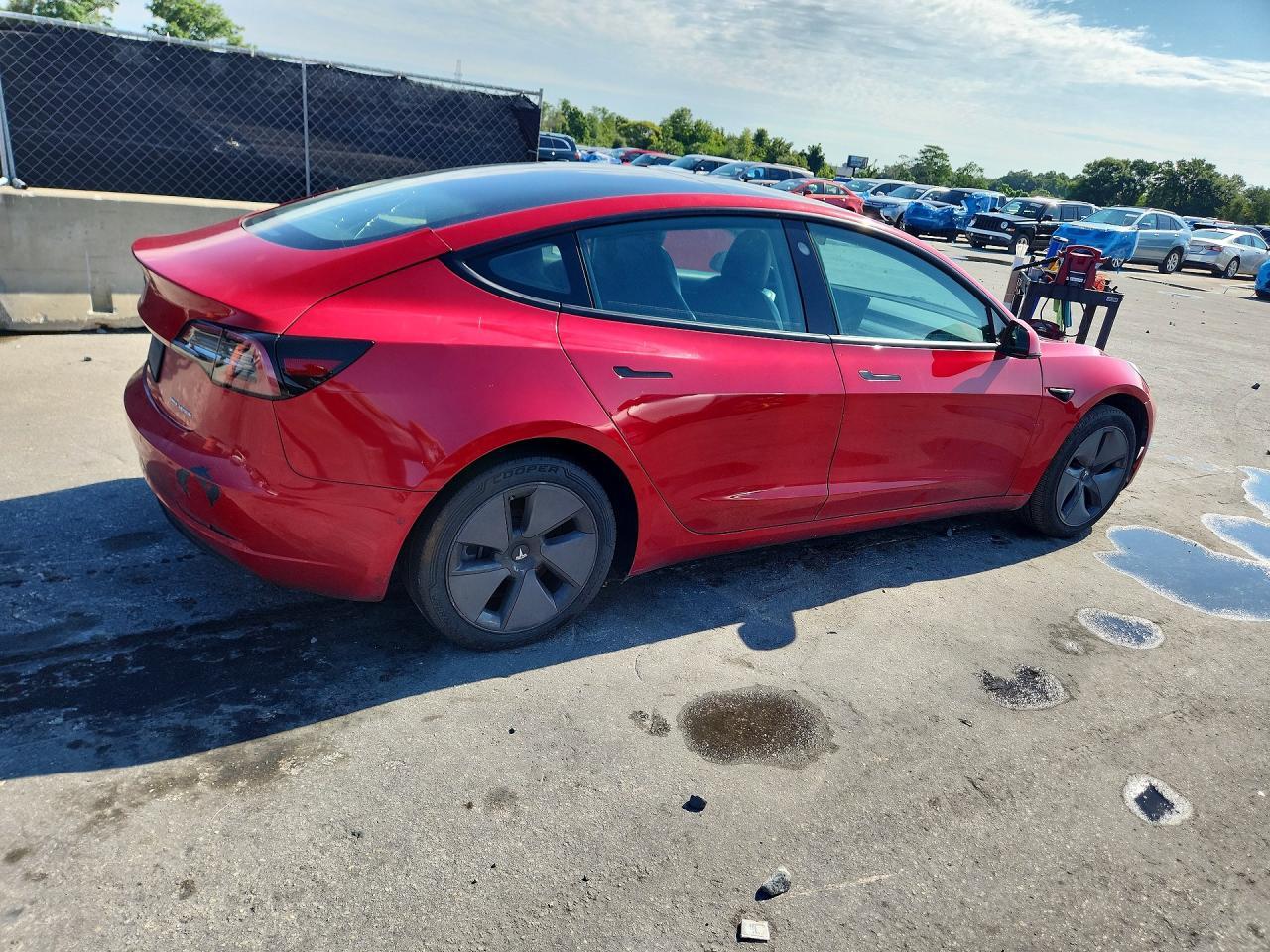 2021 TESLA MODEL 3 — фото 3