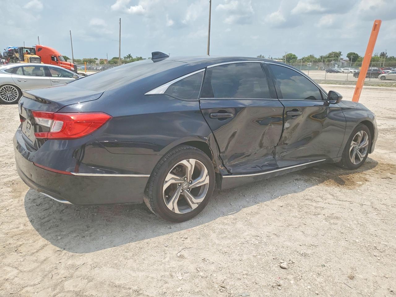 2018 HONDA ACCORD — фото 3