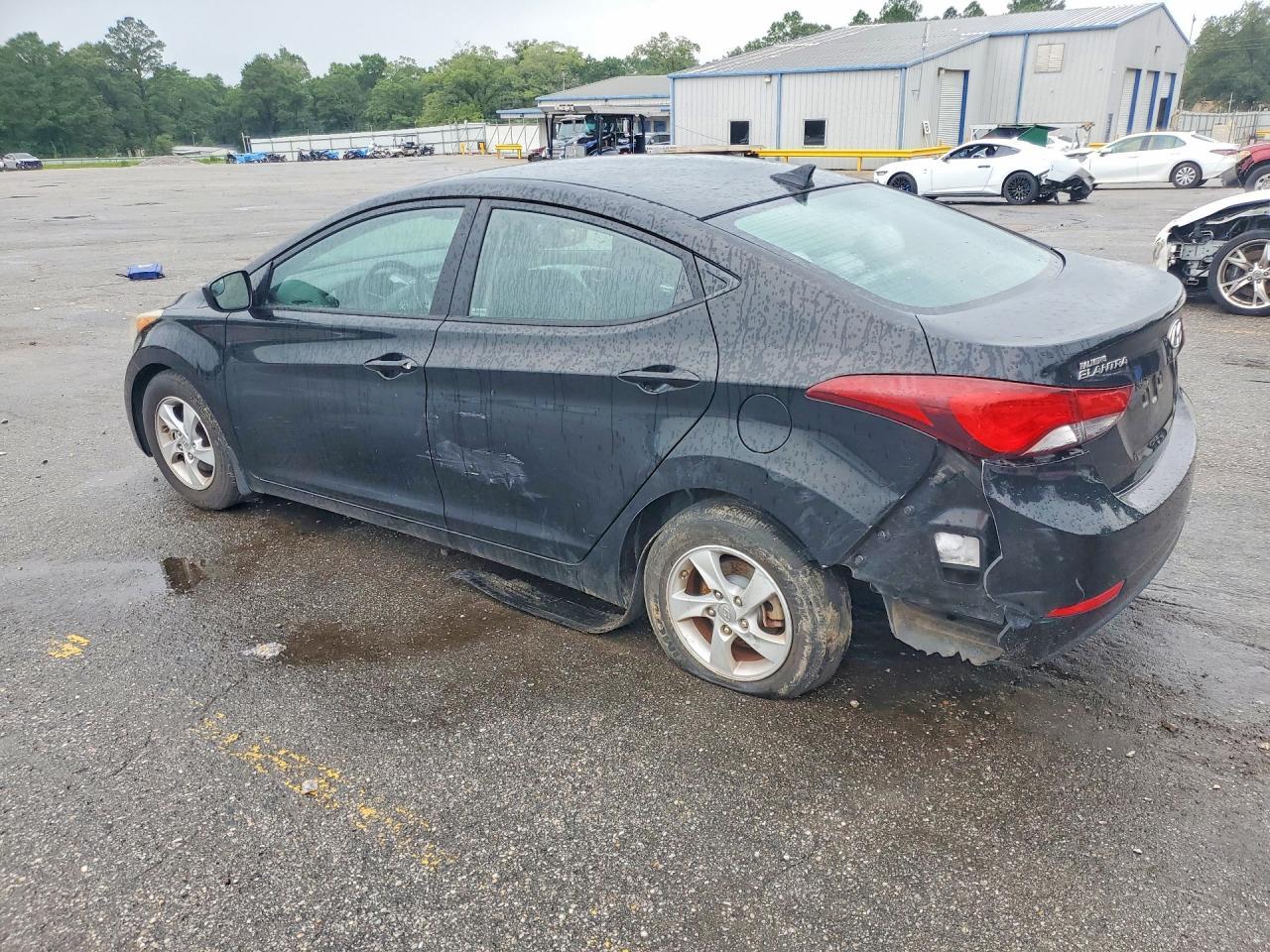 2015 HYUNDAI ELANTRA — фото 2