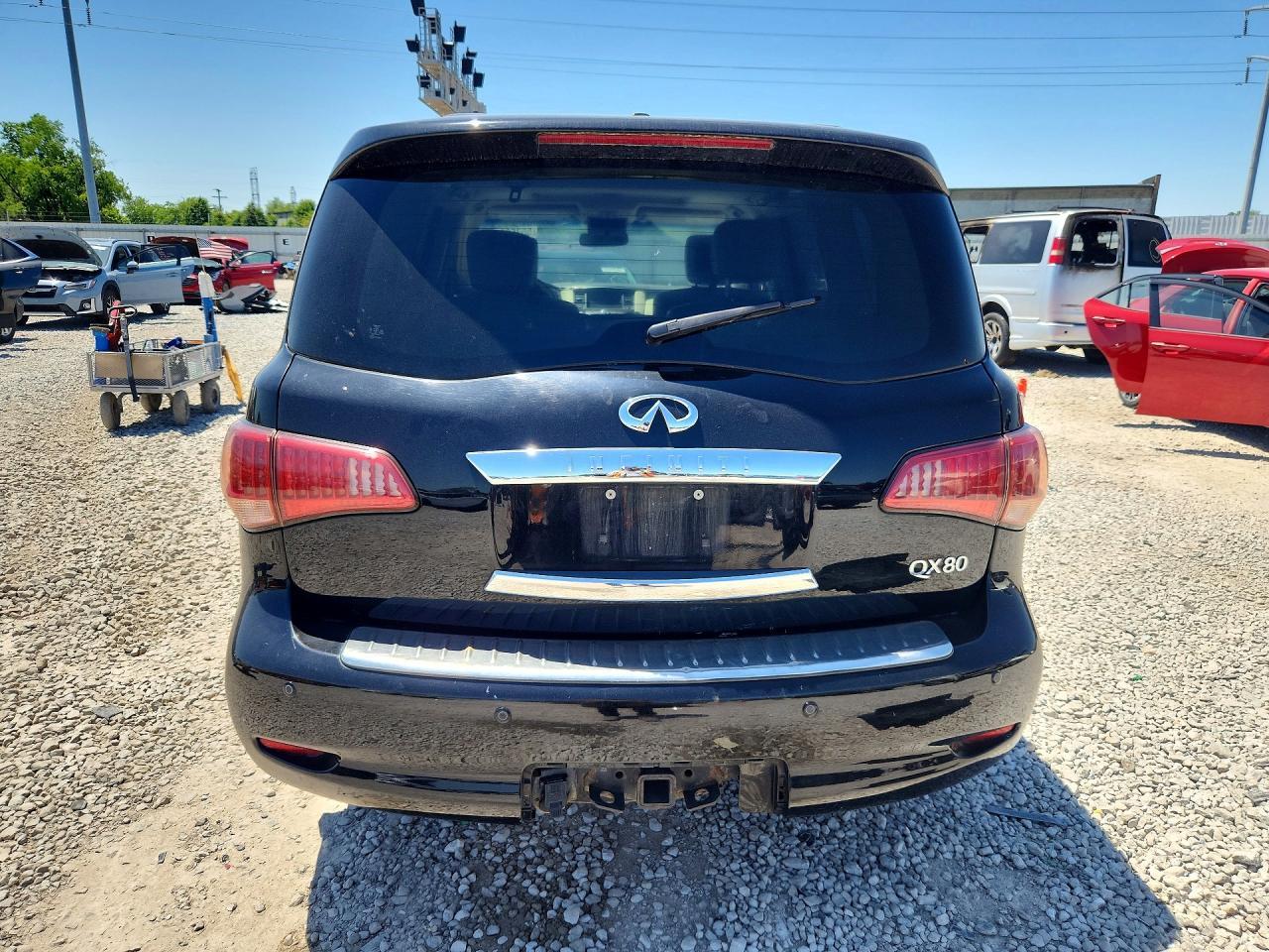 INFINITI QX80