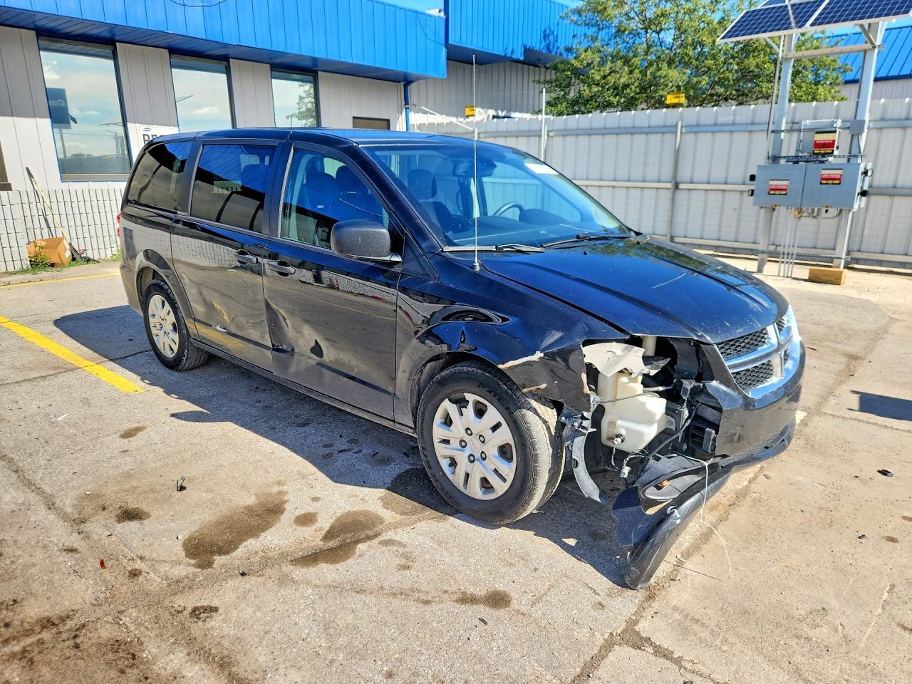 2019 DODGE GRAND CARAVAN — фото 4