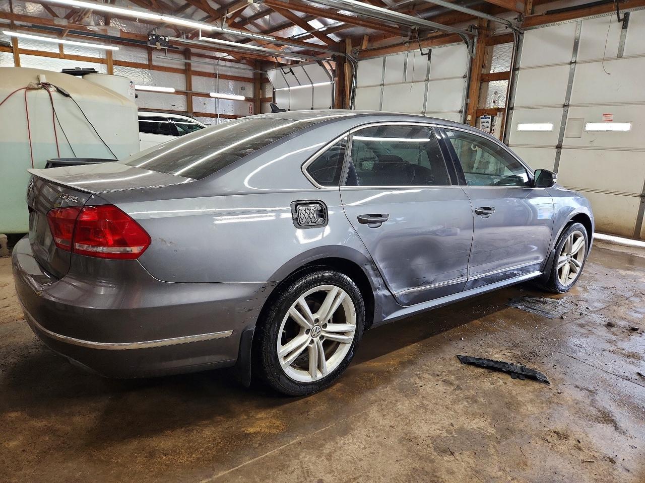 2014 VOLKSWAGEN PASSAT — фото 3