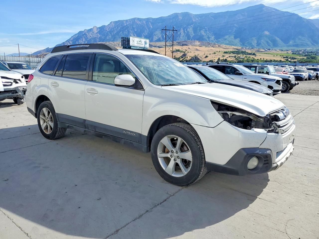 2013 SUBARU OUTBACK — фото 4
