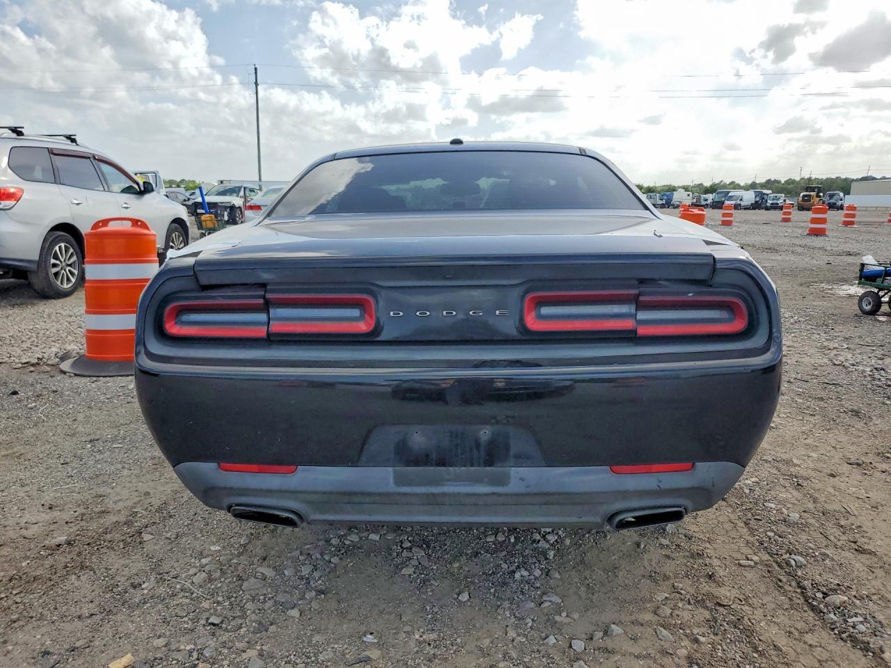 2016 DODGE CHALLENGER — фото 6