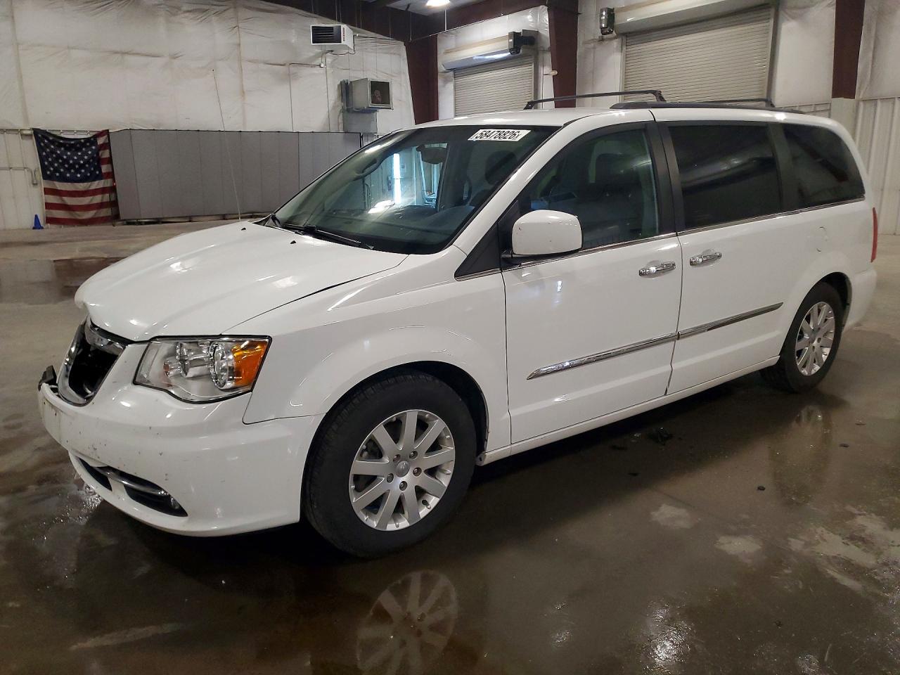 2016 CHRYSLER TOWN & COUNTRY — фото 1