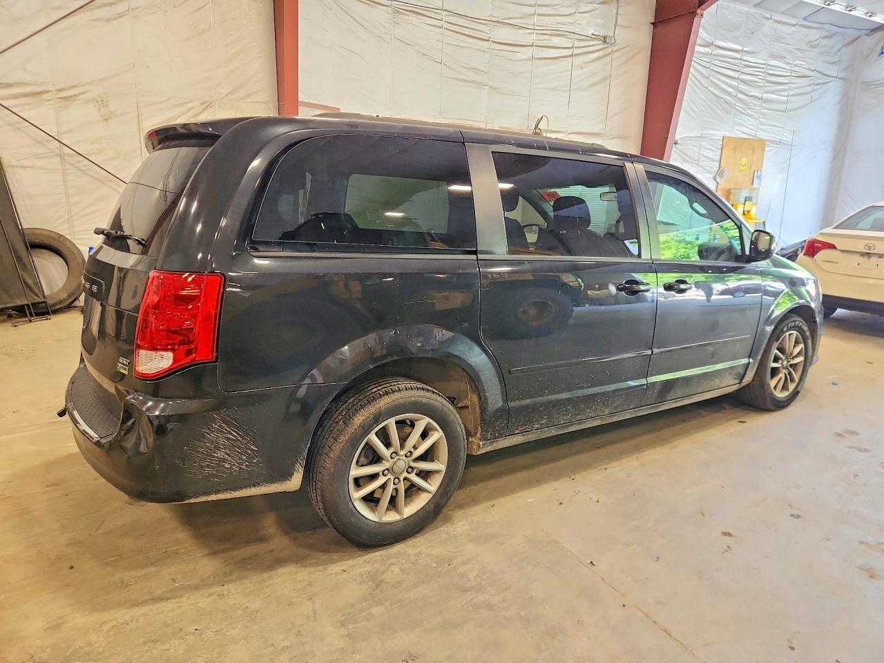 2016 DODGE GRAND CARAVAN — фото 3