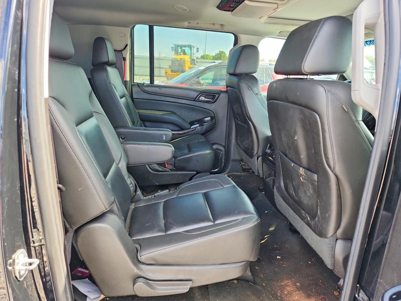 2015 CHEVROLET SUBURBAN — фото 11