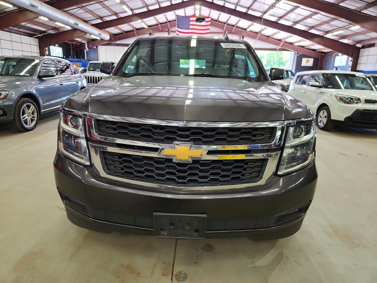 CHEVROLET SUBURBAN