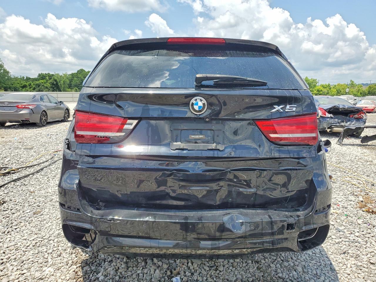 2017 BMW X5 — фото 6