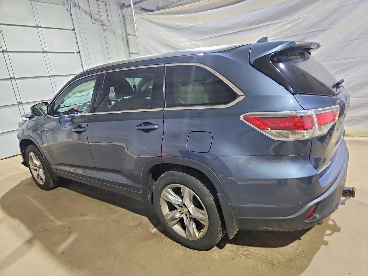 2015 TOYOTA HIGHLANDER — фото 2