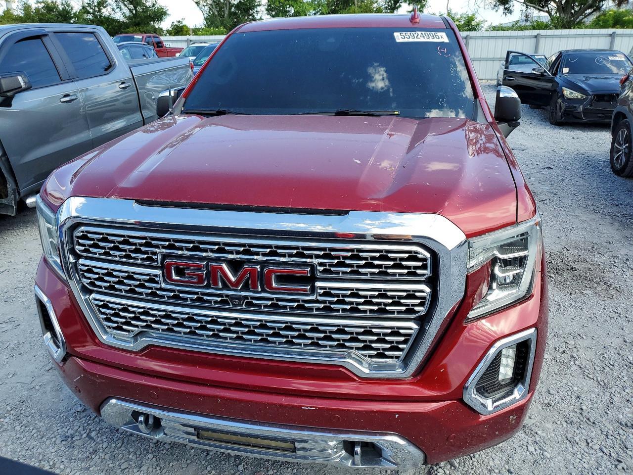 GMC SIERRA
