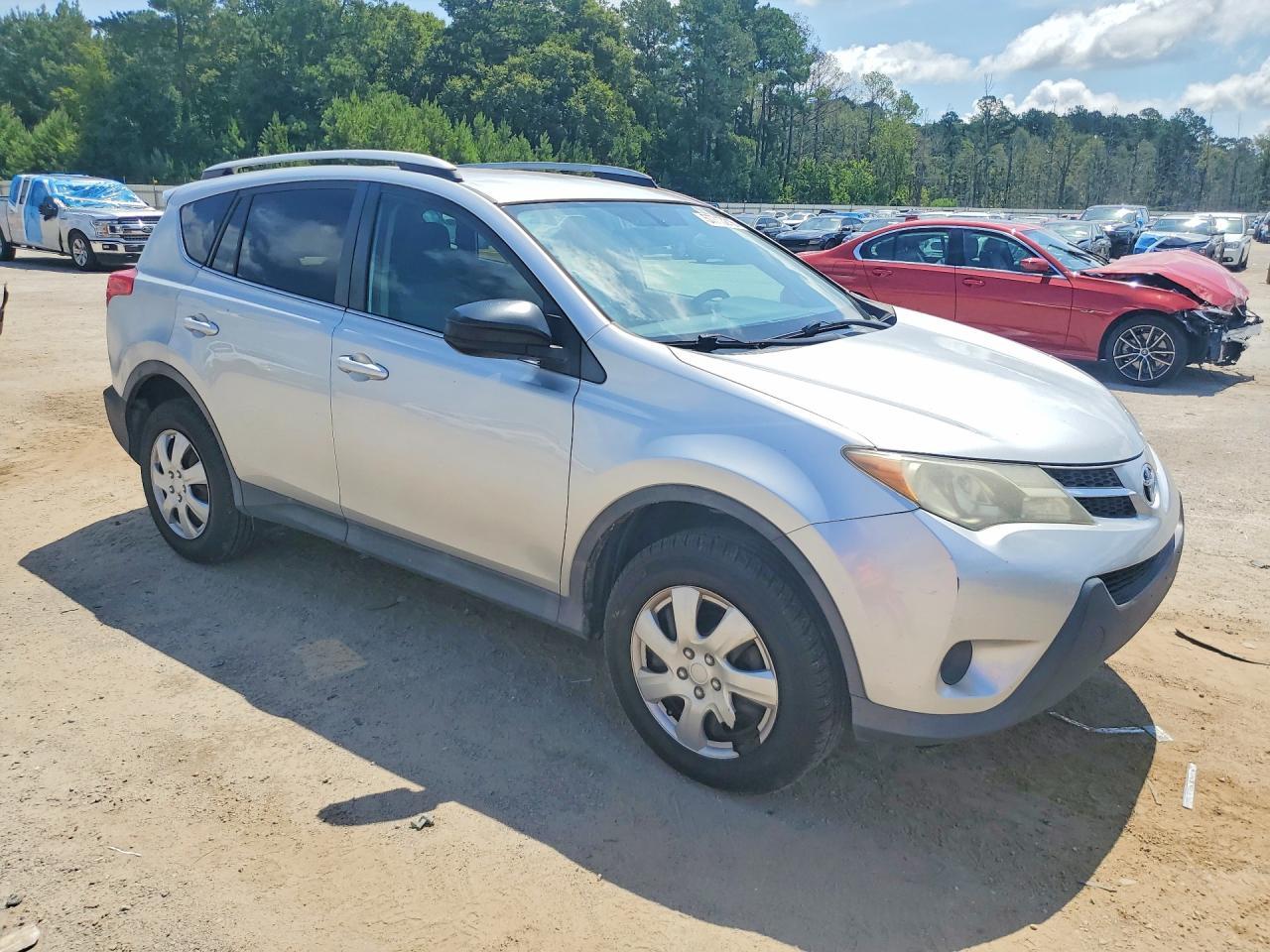 2014 TOYOTA RAV4 — фото 4