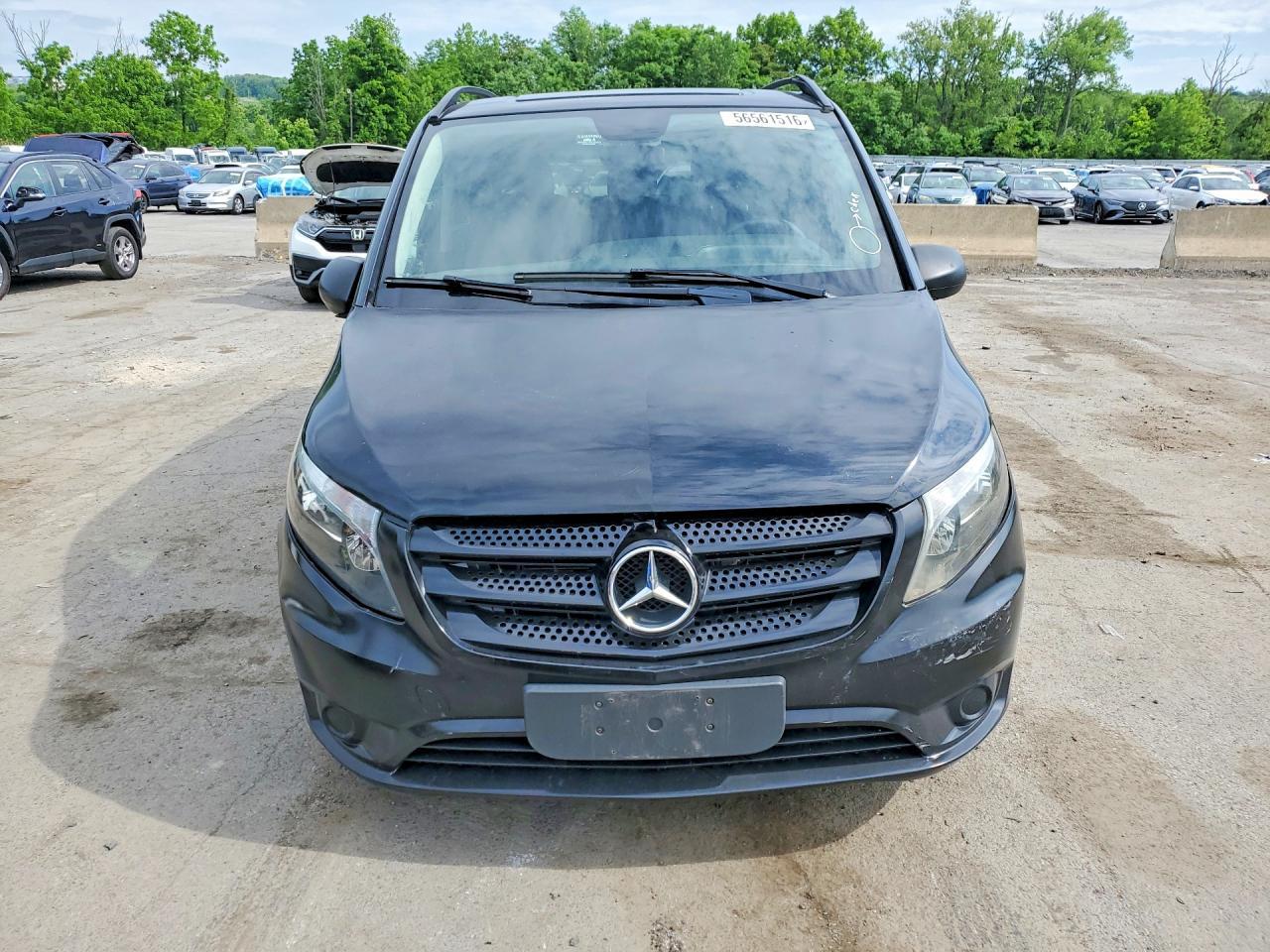 2017 MERCEDES-BENZ METRIS — фото 5