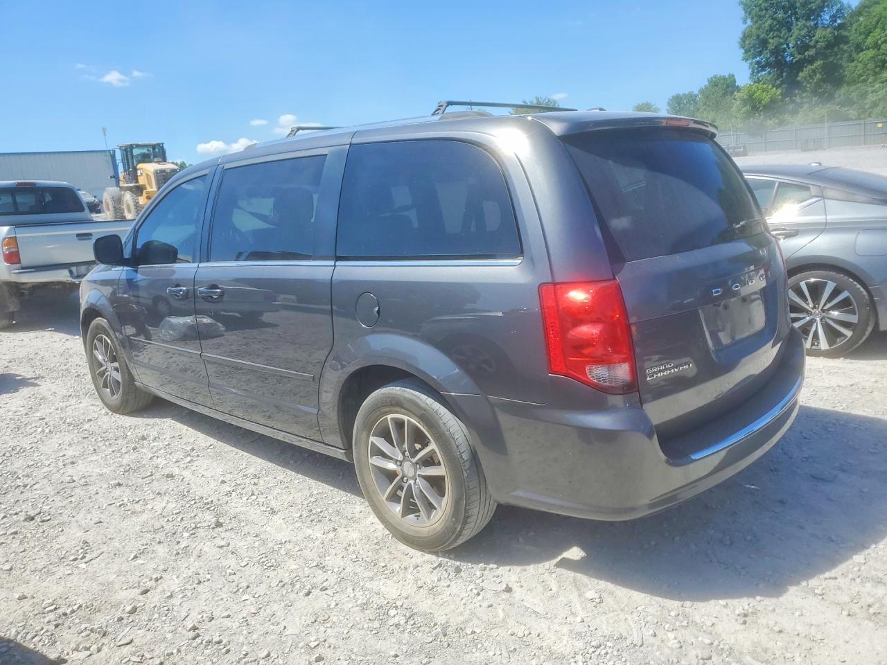 2017 DODGE GRAND CARAVAN — фото 2