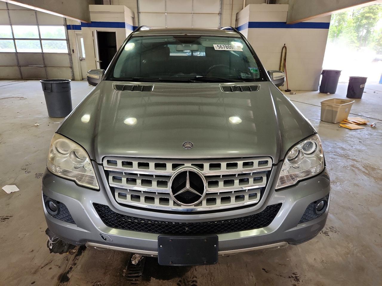 MERCEDES-BENZ M-CLASS