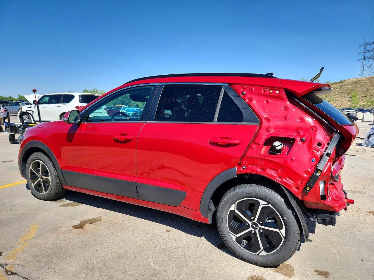 2023 KIA NIRO HYBRID — фото 2