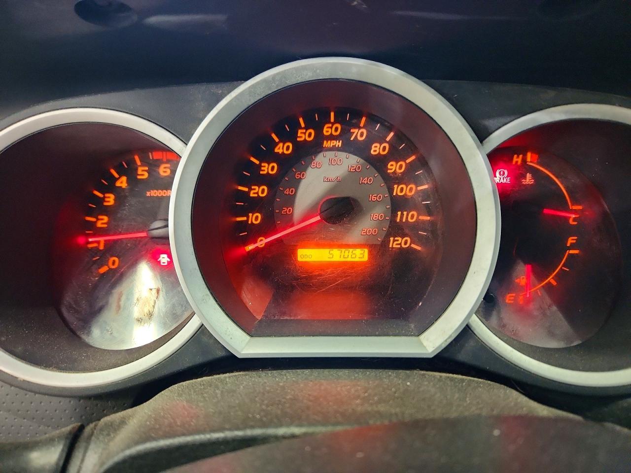 TOYOTA TACOMA