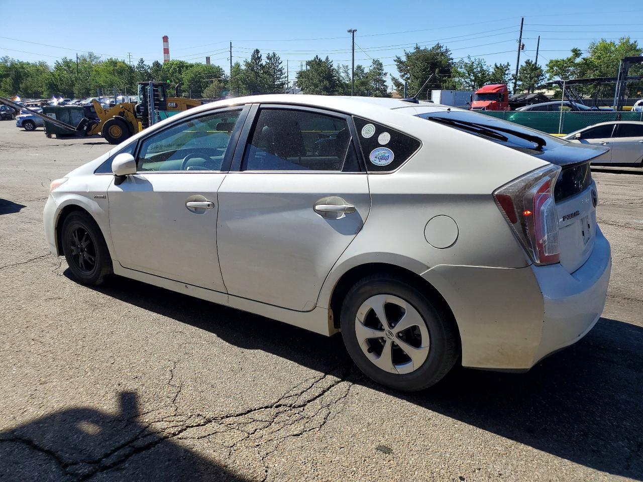 2014 TOYOTA PRIUS — фото 2