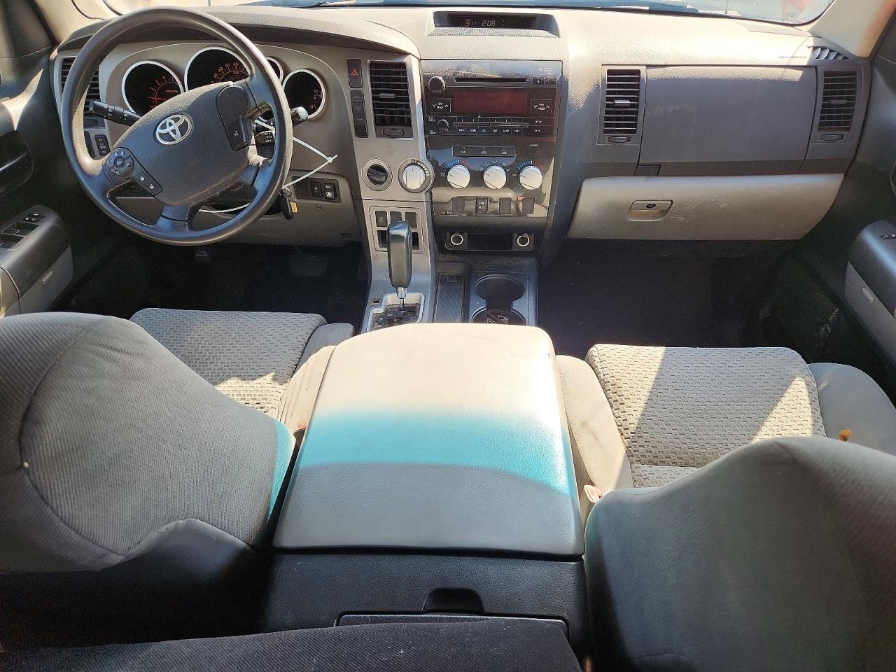 TOYOTA TUNDRA