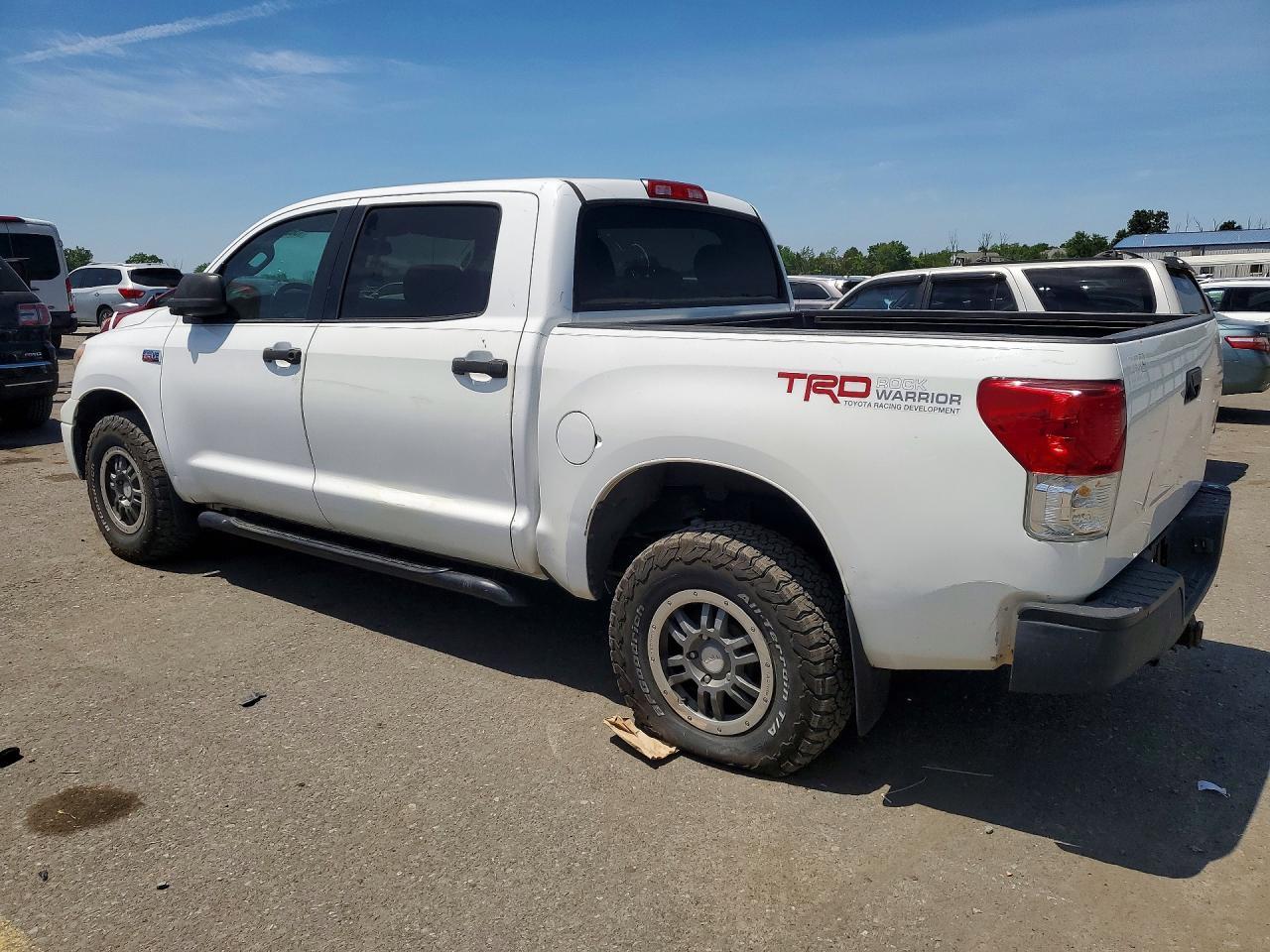 TOYOTA TUNDRA