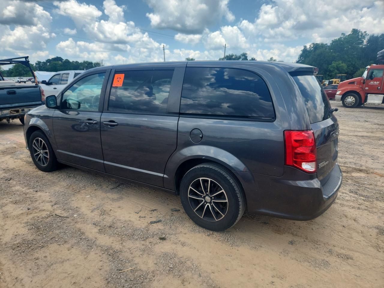 2018 DODGE GRAND CARAVAN — фото 2