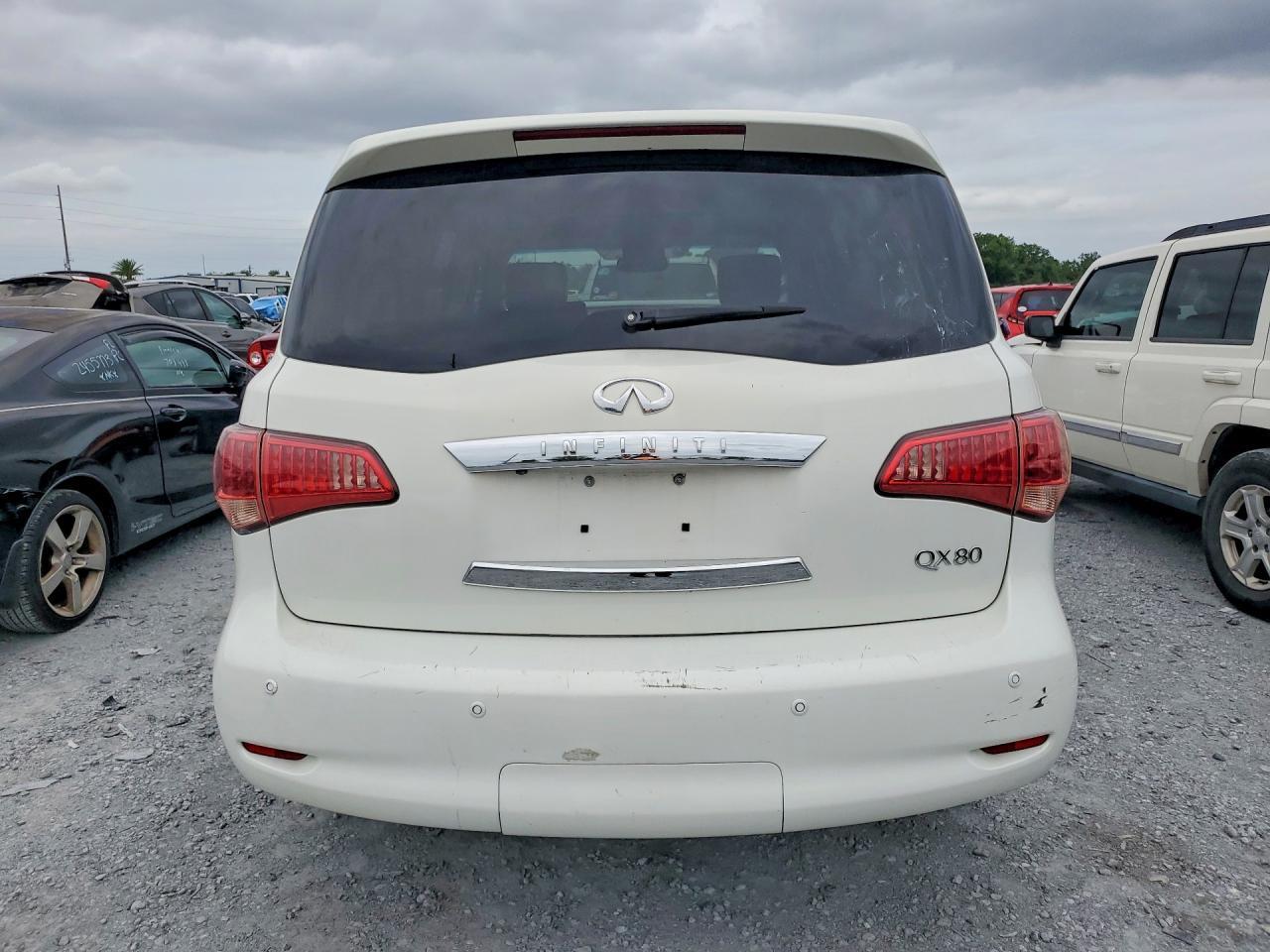 INFINITI QX80